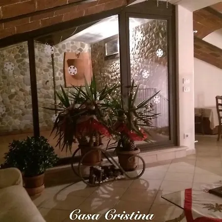 Casa Cristina Apartment *